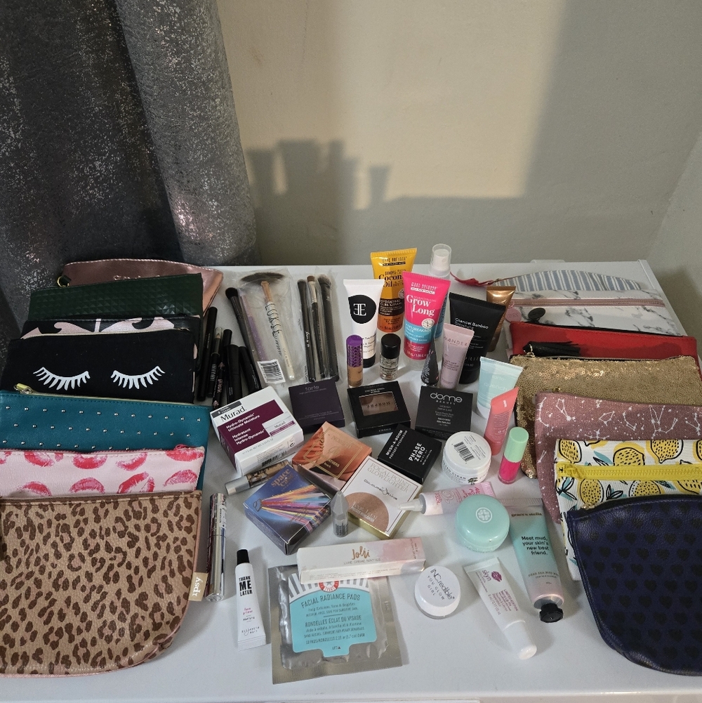 Ipsy Lot Bags And Makeup